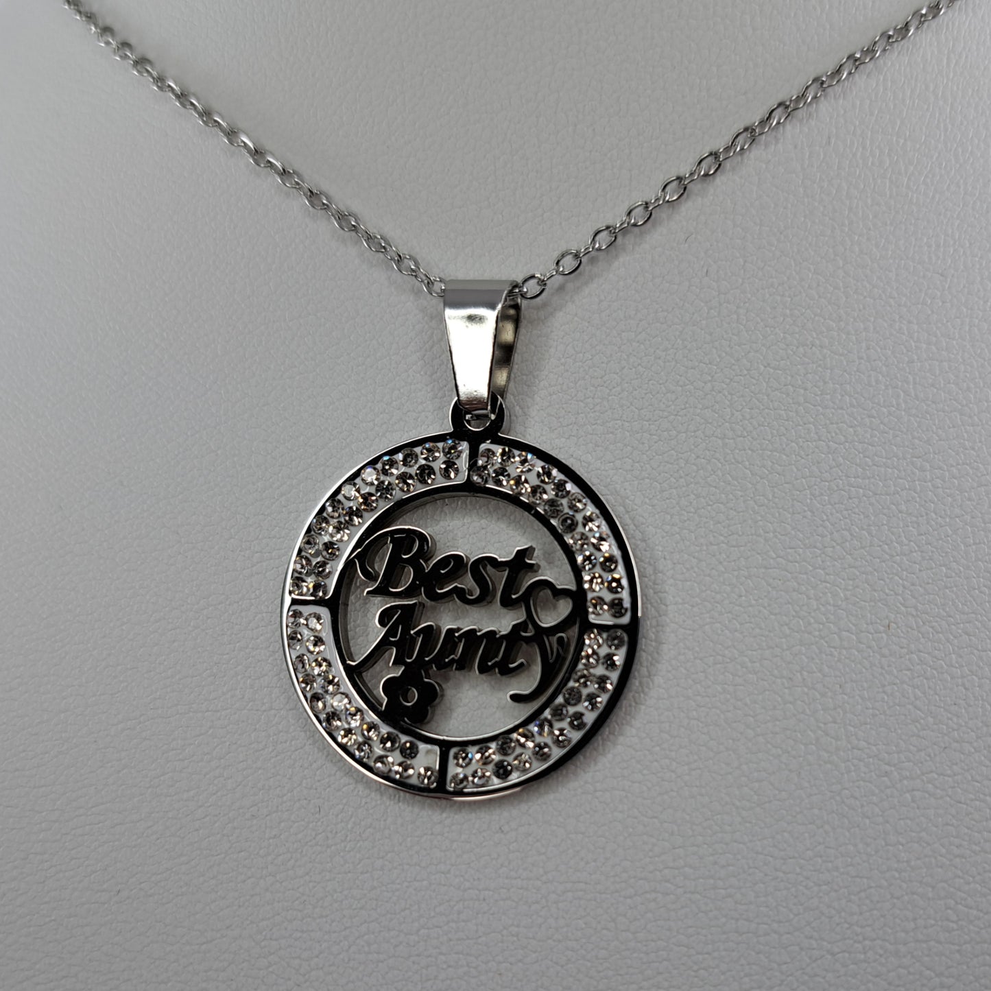 Best Aunty Round Necklace