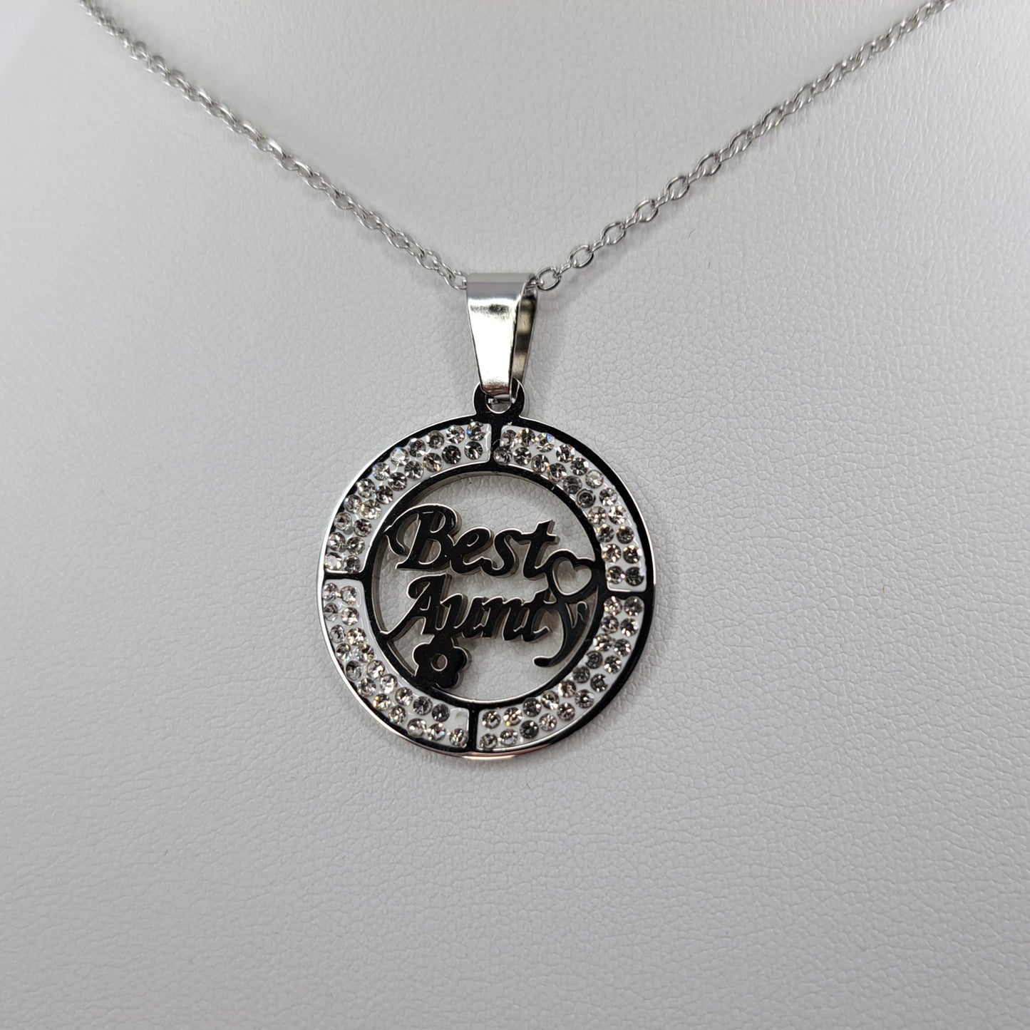 Best Aunty Round Necklace