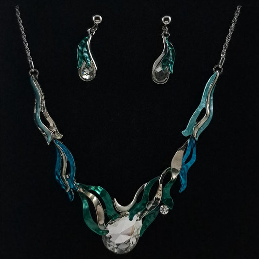 Green and blue necklace and earrings set