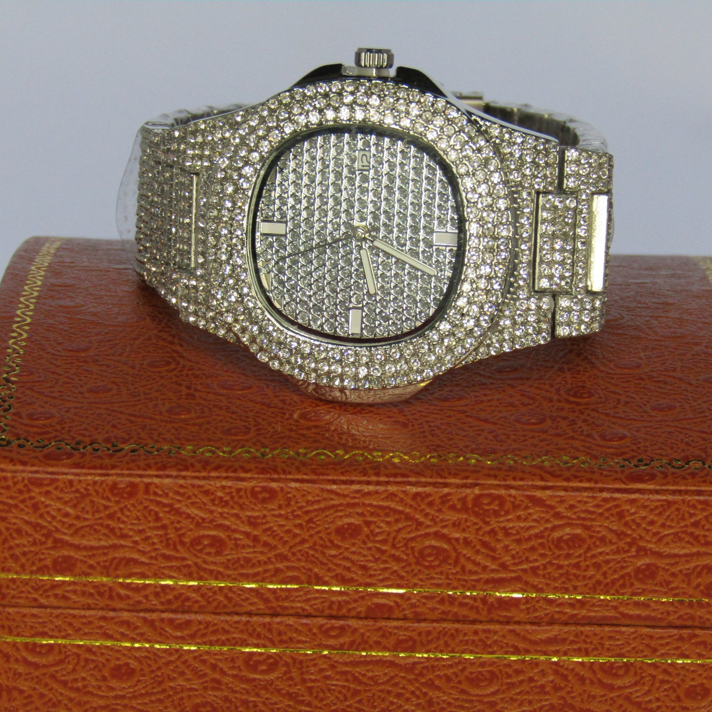 Luxurious Bling Men's Wrist Watch