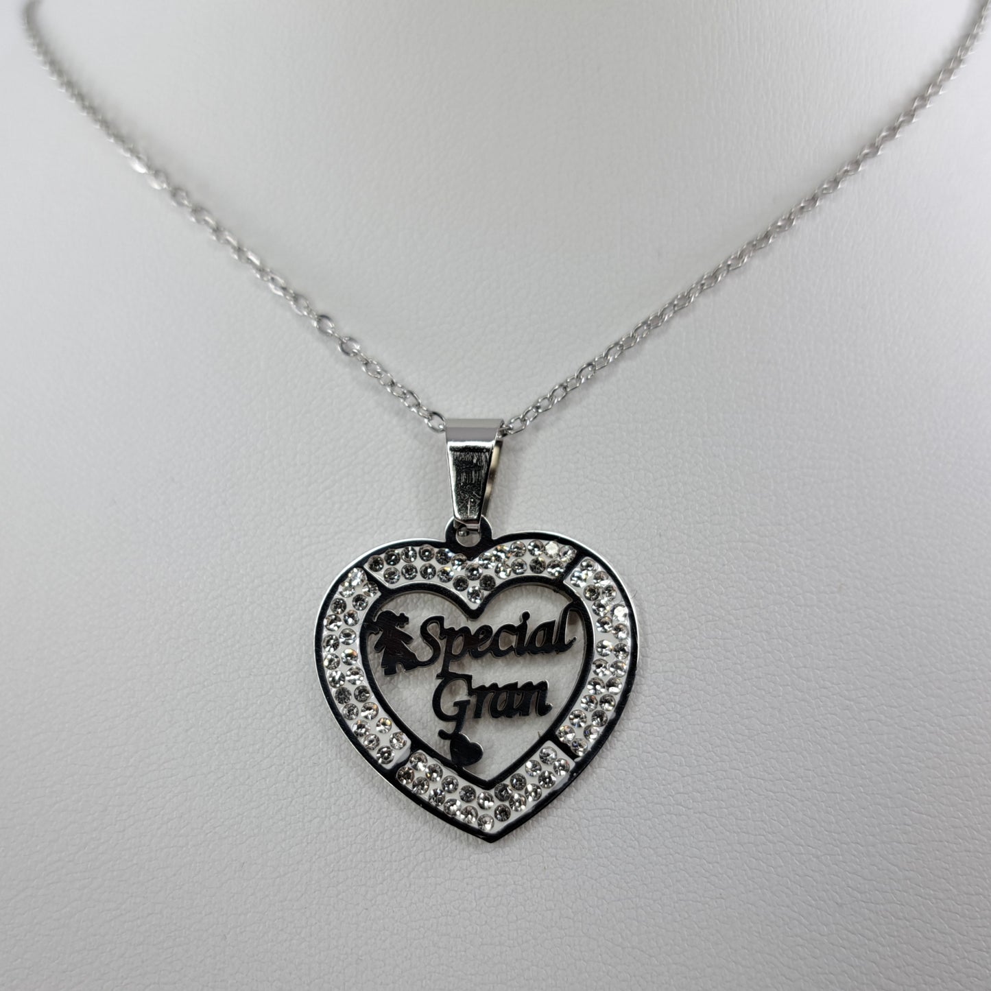 Special Gran Heart Necklace